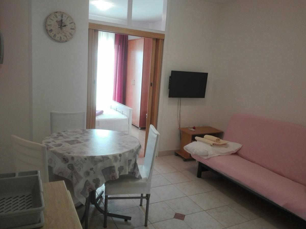 Apartments Vodopija 300M To The Beach Светі Филип-і-Яков Екстер'єр фото