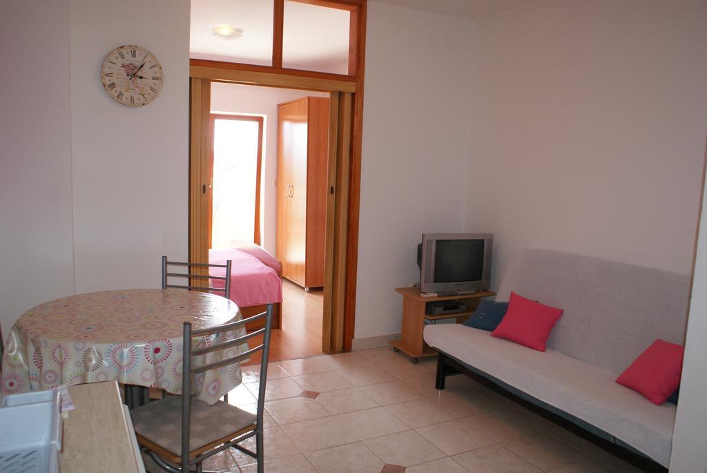 Apartments Vodopija 300M To The Beach Светі Филип-і-Яков Екстер'єр фото