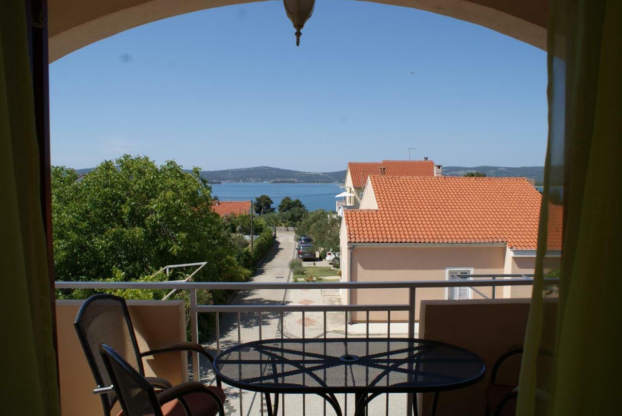 Apartments Vodopija 300M To The Beach Светі Филип-і-Яков Екстер'єр фото